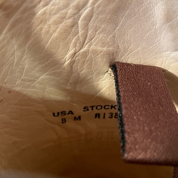 Corral Studded Western Leather Boots
Size 8 - Picture 6 of 8